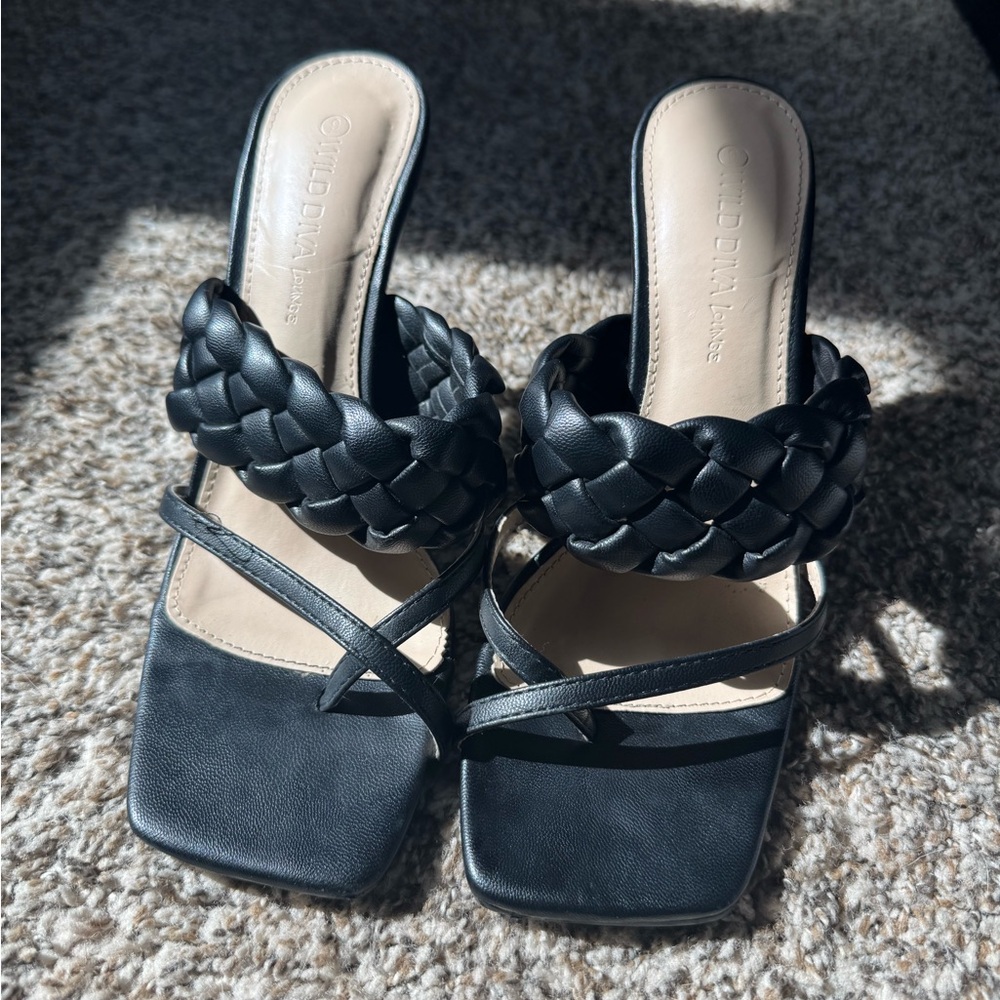 Elegant Black Open-Toe Sandals with Braided Straps